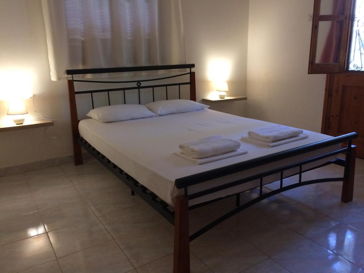 Appartement Panorama Thea à Symi Extérieur photo